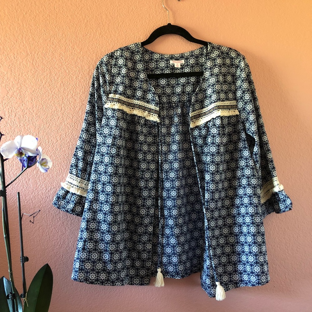 3/4 length light jacket